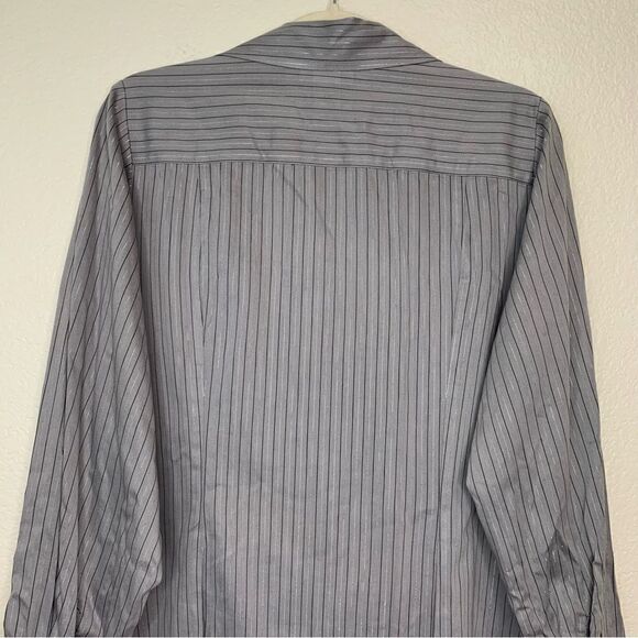 Lane Bryant Women’s Gray Metallic Striped Button Down Shirt - Picture 7 of 11